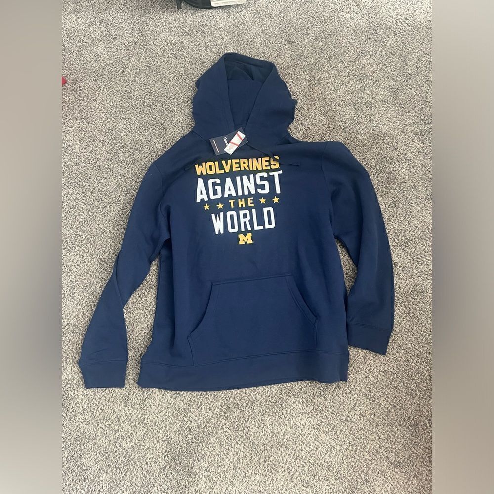 NWT -Fanatics- sweatshirt - wolverine’s - 2XL
